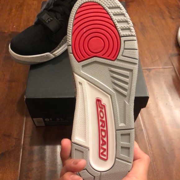 Jordan legacy 312 - Picture 3 of 4